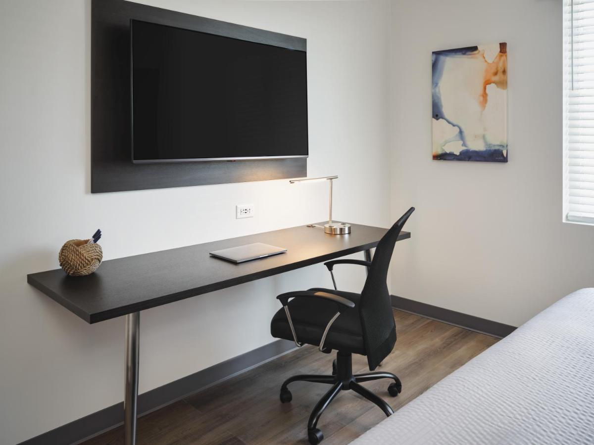Stayapt Suites San Antonio-Randolph Live Oak Ngoại thất bức ảnh