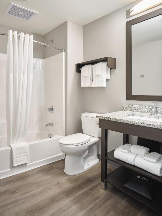 Stayapt Suites San Antonio-Randolph Live Oak Ngoại thất bức ảnh