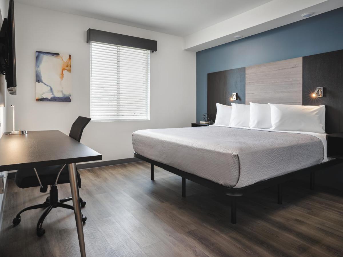 Stayapt Suites San Antonio-Randolph Live Oak Ngoại thất bức ảnh
