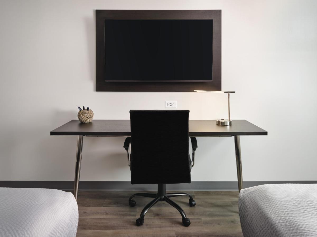 Stayapt Suites San Antonio-Randolph Live Oak Ngoại thất bức ảnh