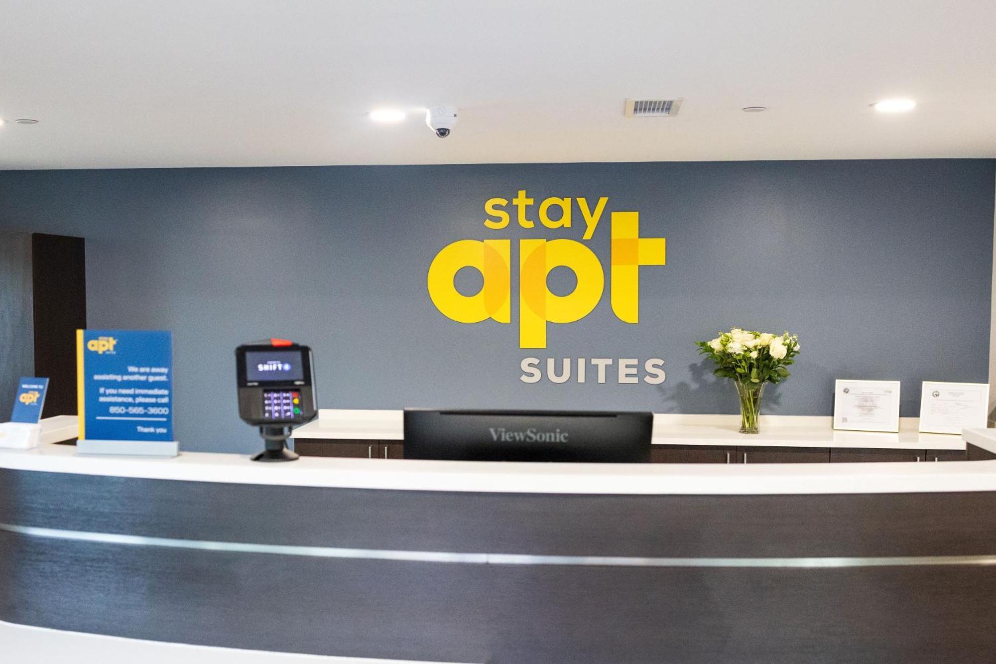 Stayapt Suites San Antonio-Randolph Live Oak Ngoại thất bức ảnh
